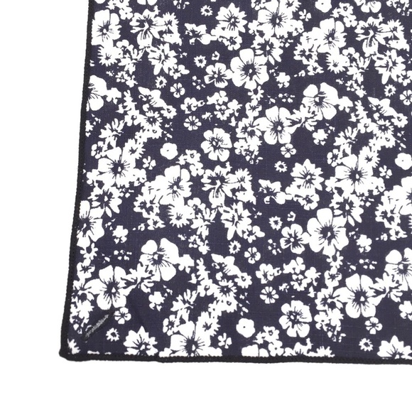 Alara Black + White Floral Notched Pocket Square - Picture 2 of 4